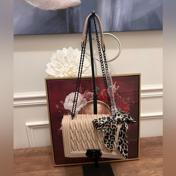 Handbags - Elegant Beige Quilted Bag with Leopard Bag Scarf